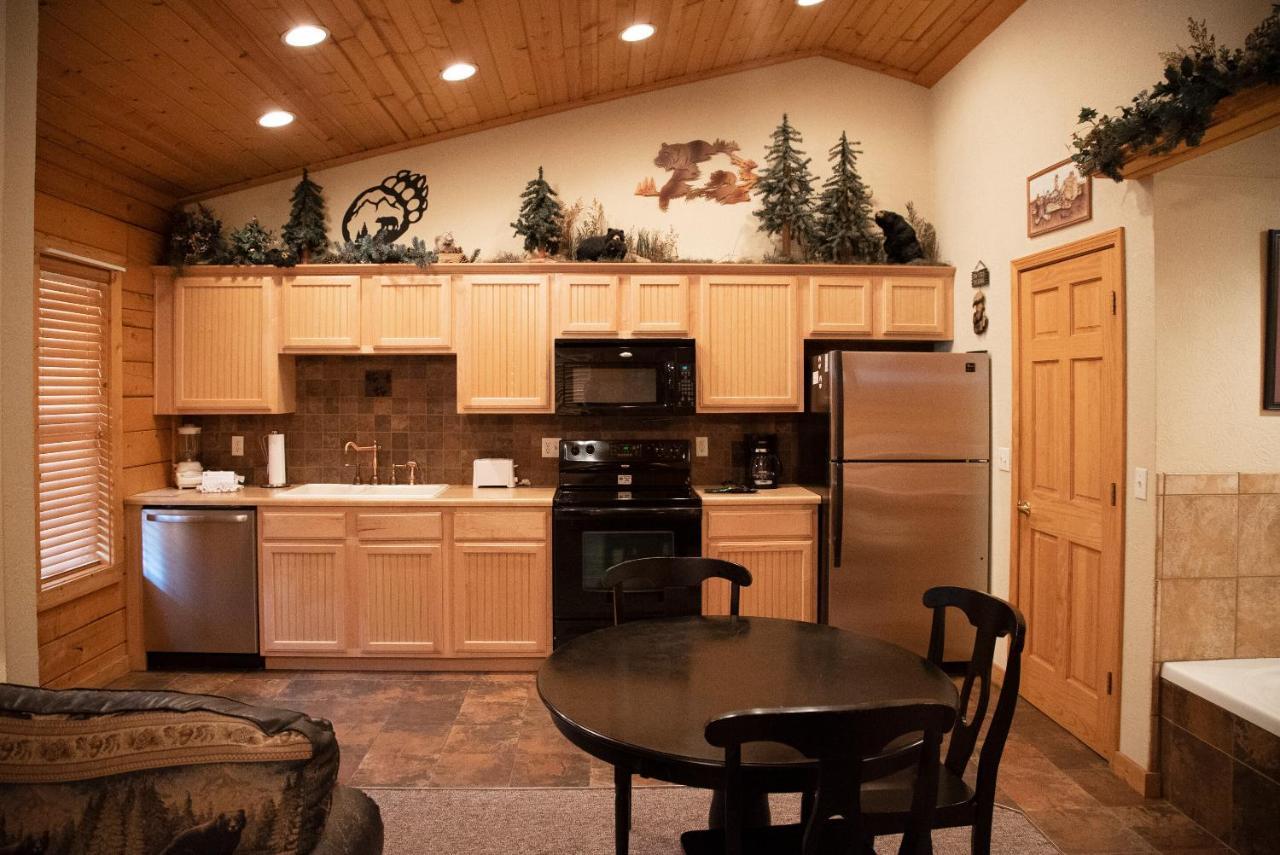 Cabins At Grand Mountain Branson Eksteriør bilde